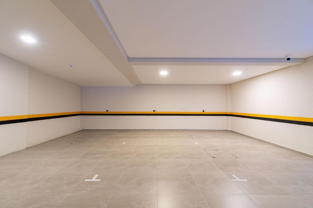 Aion Suites: Luxe Loft with Rooftop Pool Near Beach Bombinhas Exterior photo